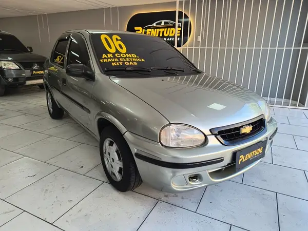 Chevrolet Classic 2006 Corsa Sedan Life 1.0 (Flex)