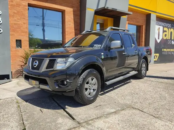 Nissan Frontier 2005 SE Strike 4×4 2.8 (cab. dupla)