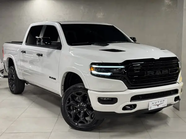 RAM 1500 2024 Limited Night Edition 5.7