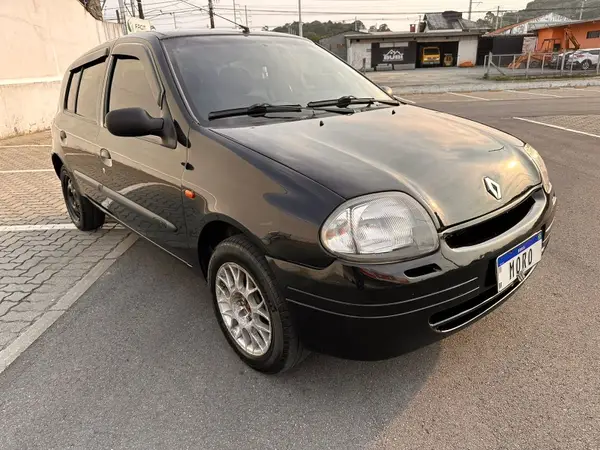 Renault Clio 2001 Hatch. RN 1.0 16V