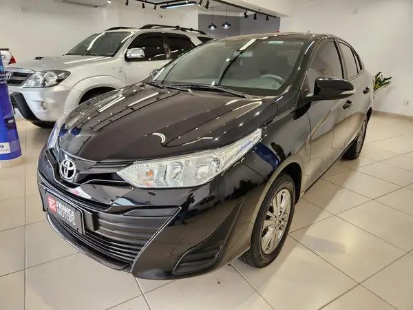 Toyota Yaris 2020 1.5 XL Plus Connect CVT (Flex)