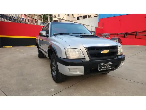 Chevrolet S10 Cabine Dupla 2005 S10 Colina 4×2 2.8 (Cab
Dupla)