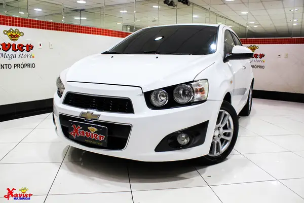 Chevrolet Sonic Sedan 2014 LTZ 1.6 (Aut)