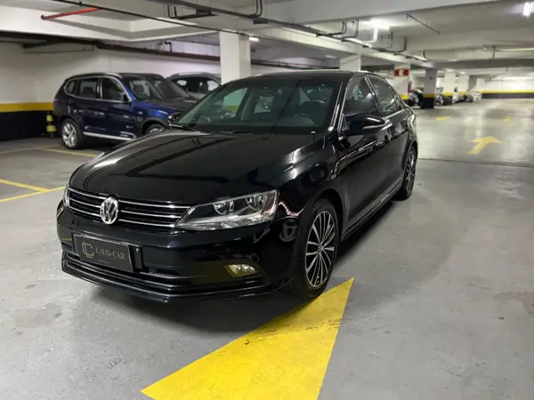 Volkswagen Jetta 2015 2.0 TSI Highline DSG