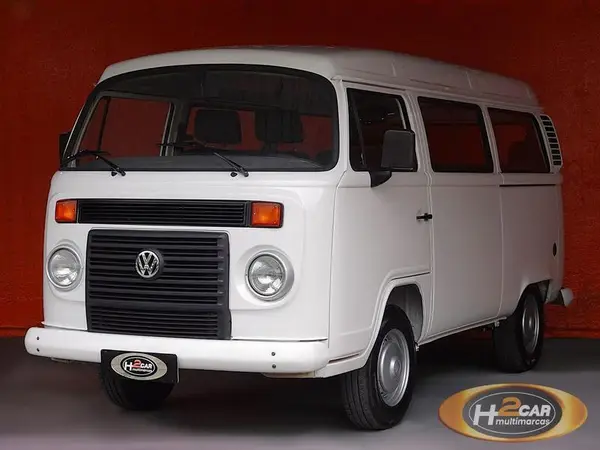 Volkswagen Kombi 2013 Lotação 1.4 (Flex)