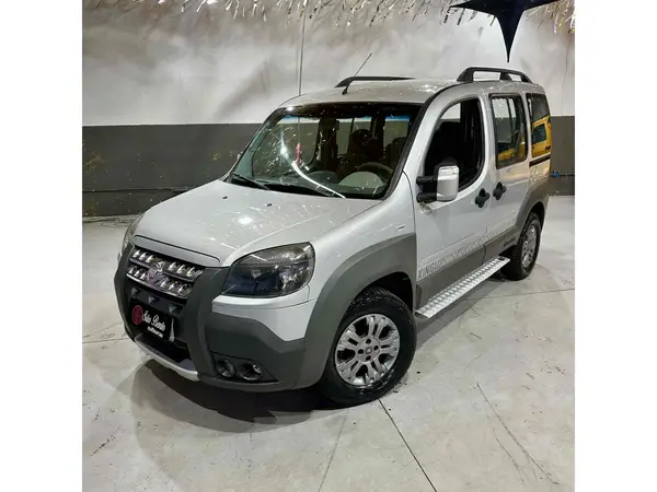 Fiat Doblò 2013 Adventure Xingu 1.8 16V (Flex)