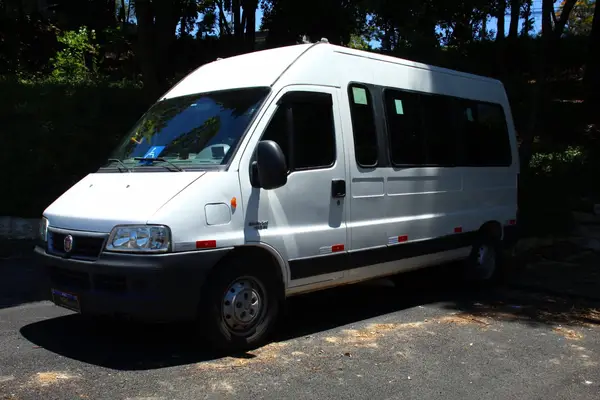 Fiat Ducato 2009 Minibus 2.8 16 lug. (Teto Alto)