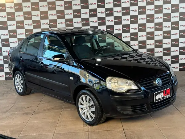 Volkswagen Polo Sedan 2009 1.6 8V (Flex)